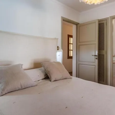 Pinet Maison De Luxury Saint Tropez